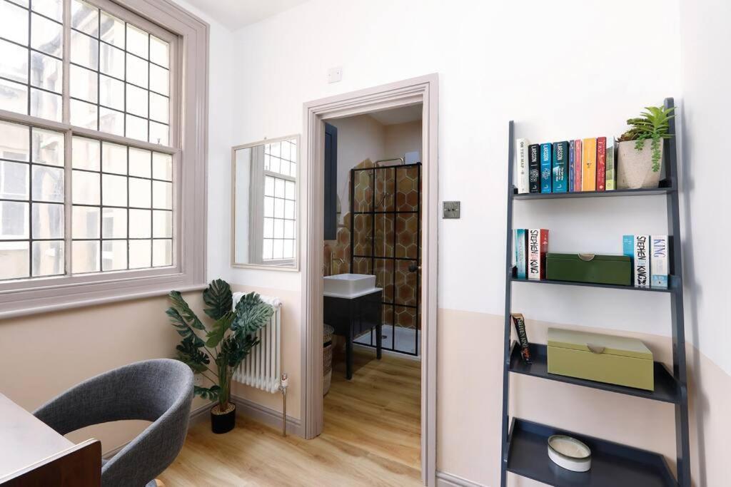 Stunning 2 Bedroom Flat 8Min Walk From The Beach Brighton Eksteriør billede